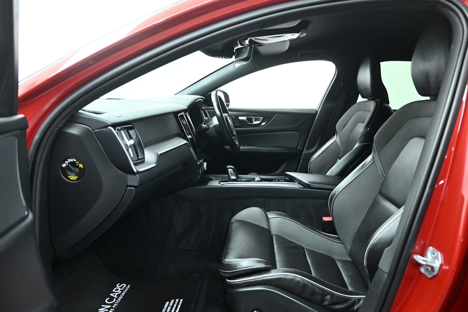 Used Volvo V60 2021 for sale - 76512361: Photo 31