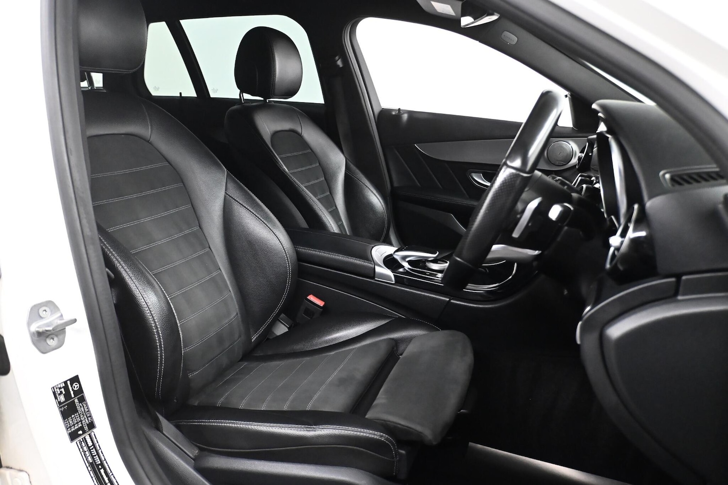 Used Mercedes-Benz C Class 2019 for sale - 77344397: Photo 24