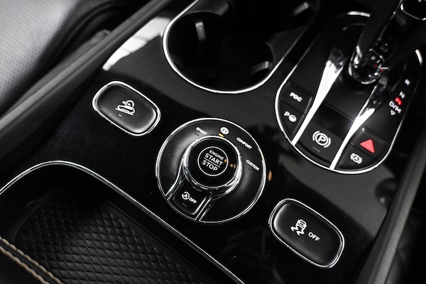 Used Bentley Bentayga 2017 for sale - 75729538: Photo 31