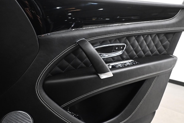 Used Bentley Bentayga 2017 for sale - 75729538: Photo 38