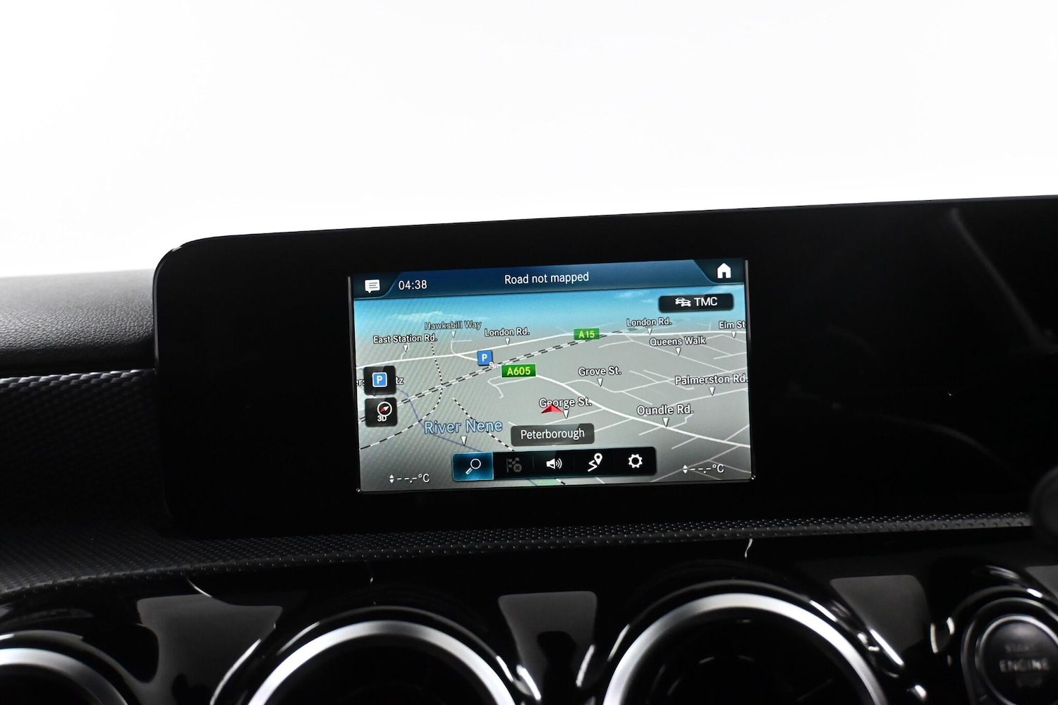 Used Mercedes-Benz A-Class 2018 for sale - 77774427: Photo 17