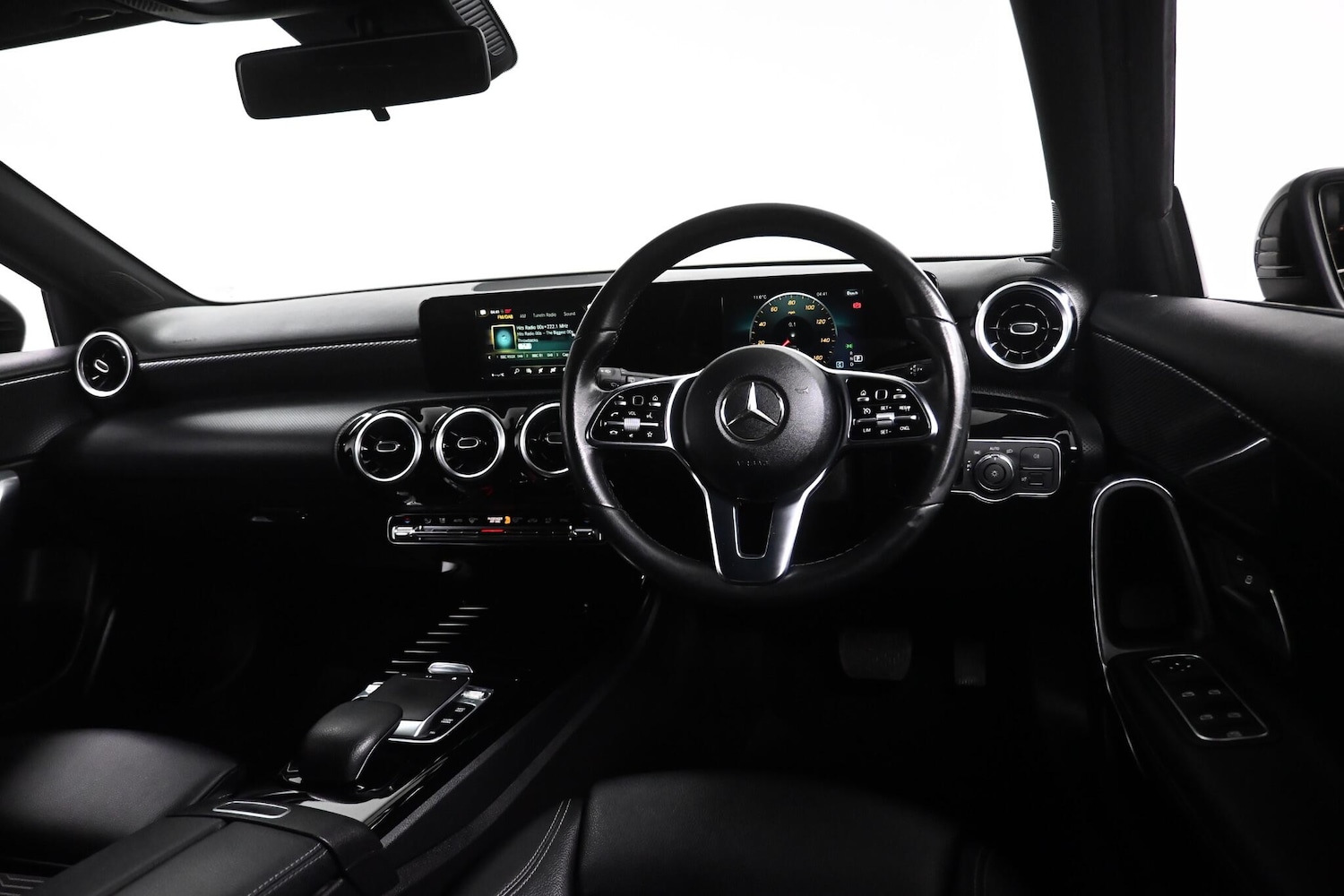 Used Mercedes-Benz A-Class 2018 for sale - 77774427: Photo 29