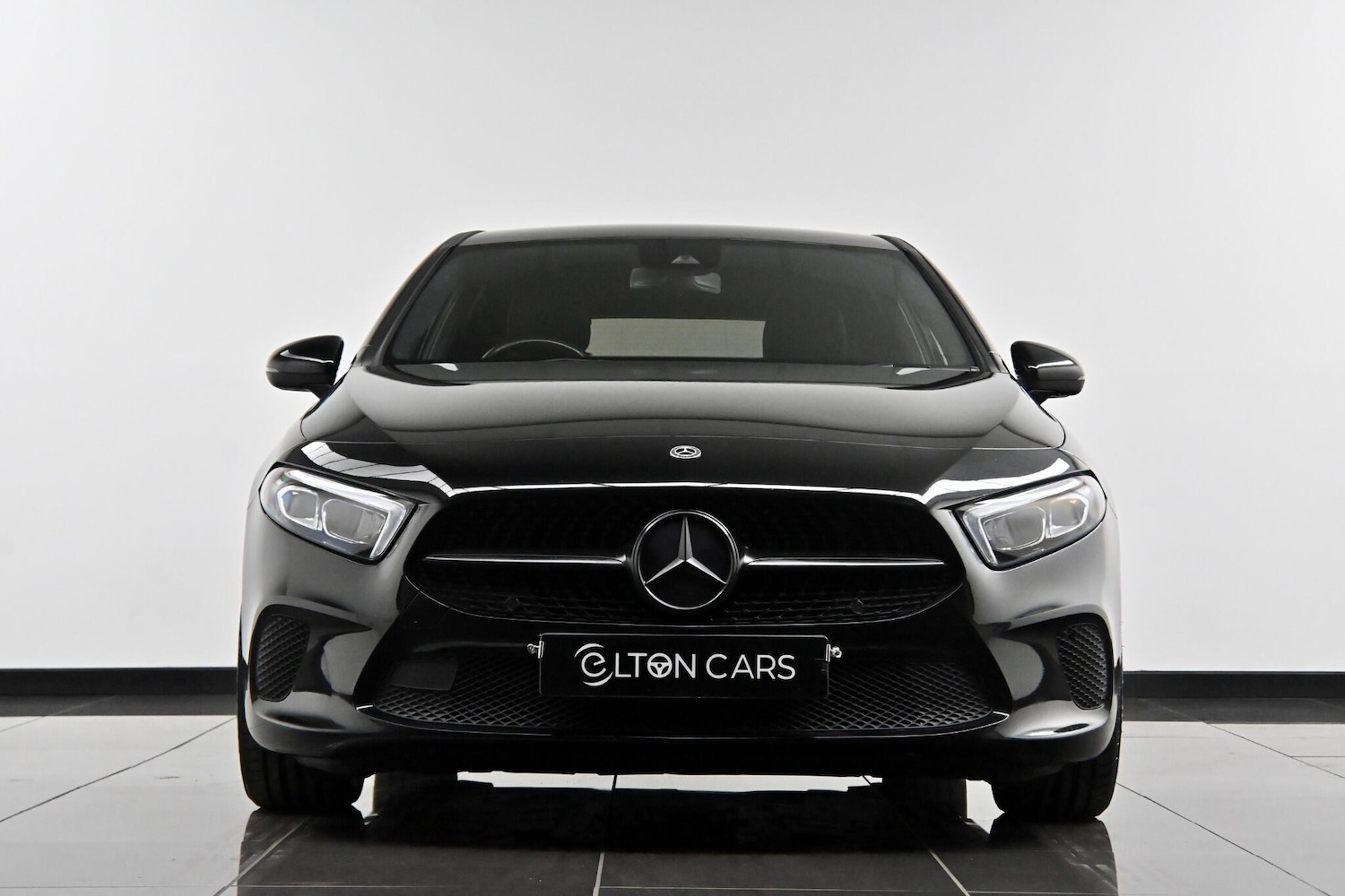 Used Mercedes-Benz A-Class 2018 for sale - 77774427: Photo 3