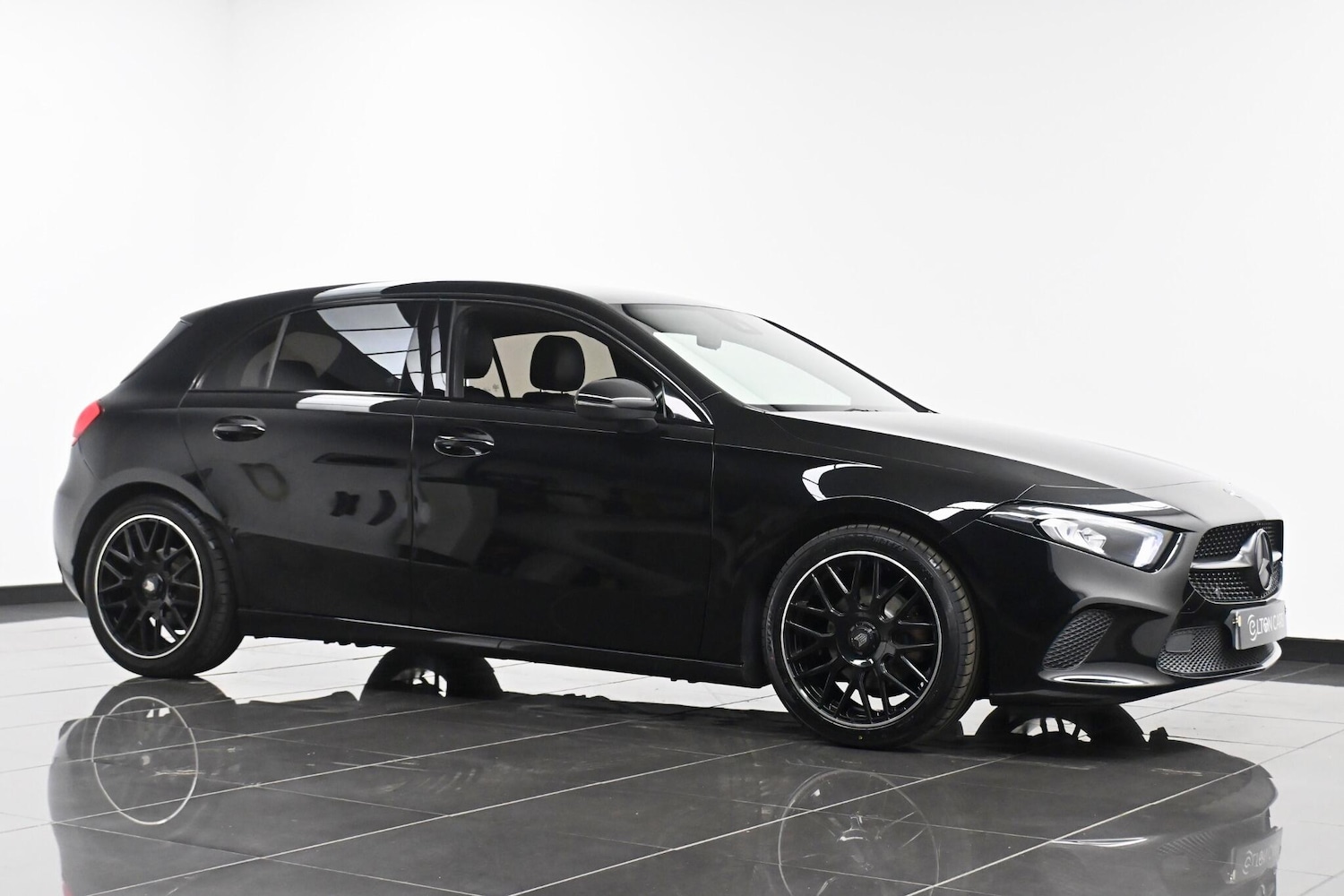 Used Mercedes-Benz A-Class 2018 for sale - 77774427: Photo 8