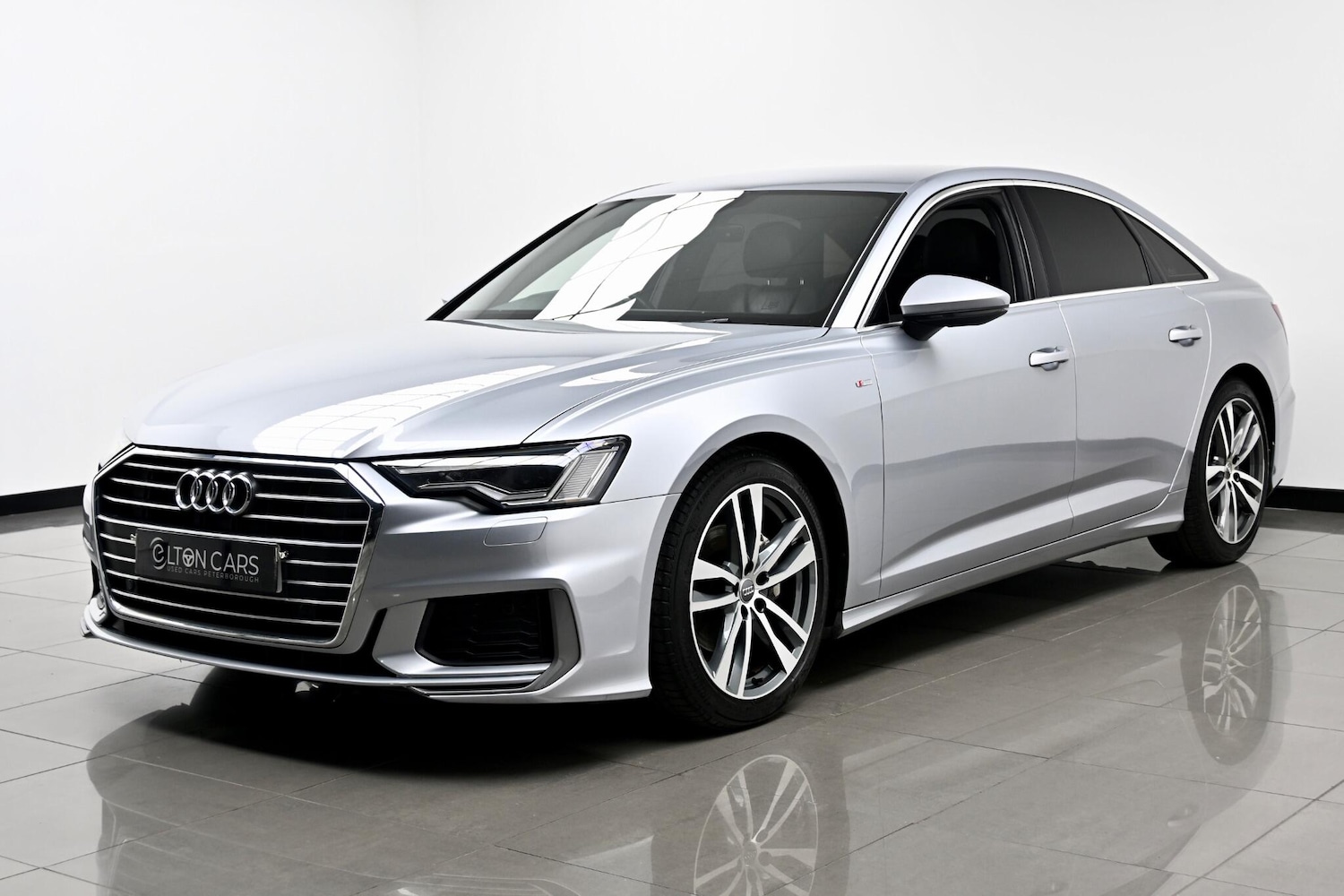 Used Audi A6 Saloon 2018 for sale - 76295523: Photo 9