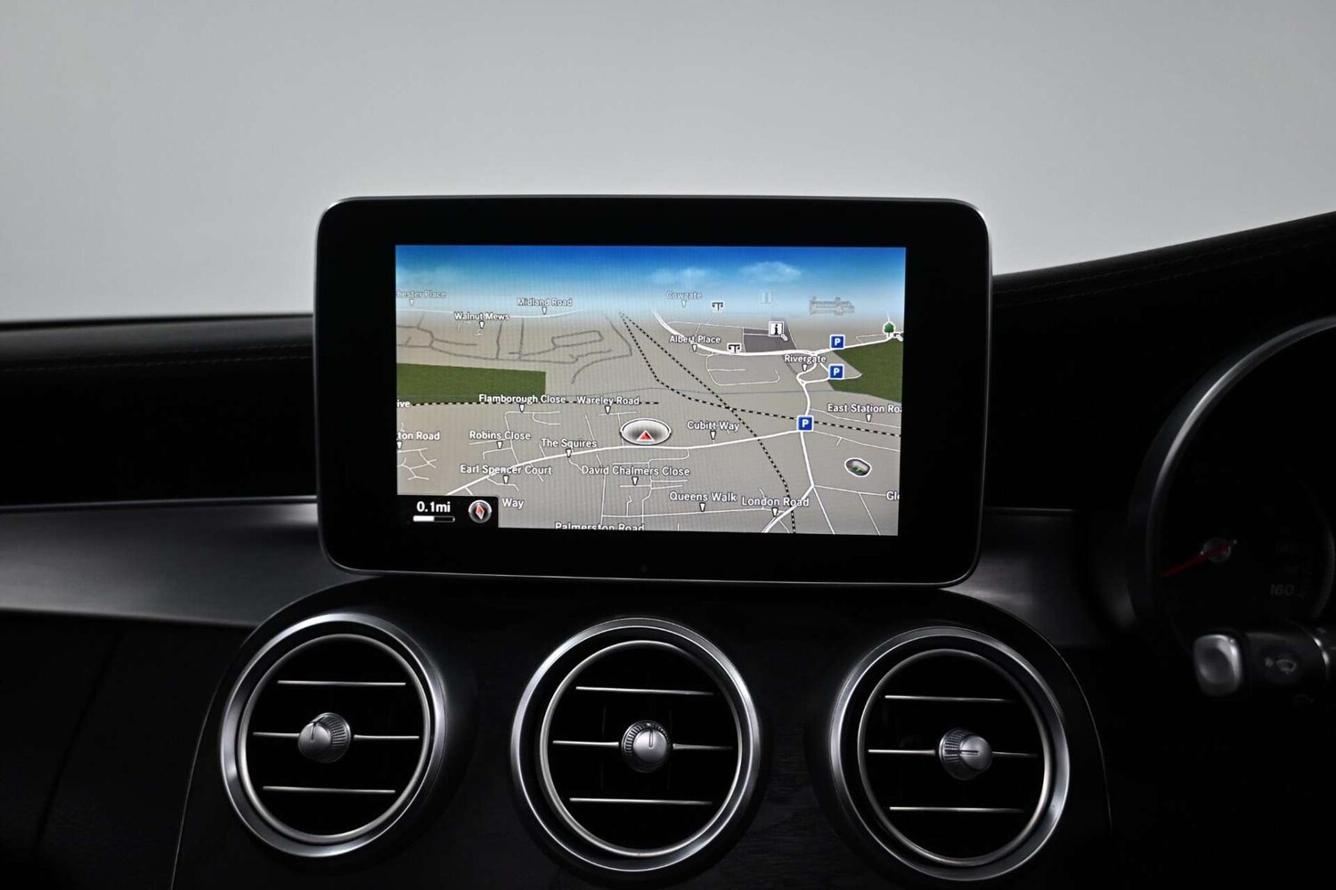 Used Mercedes-Benz C Class 2015 for sale - 77729045: Photo 17