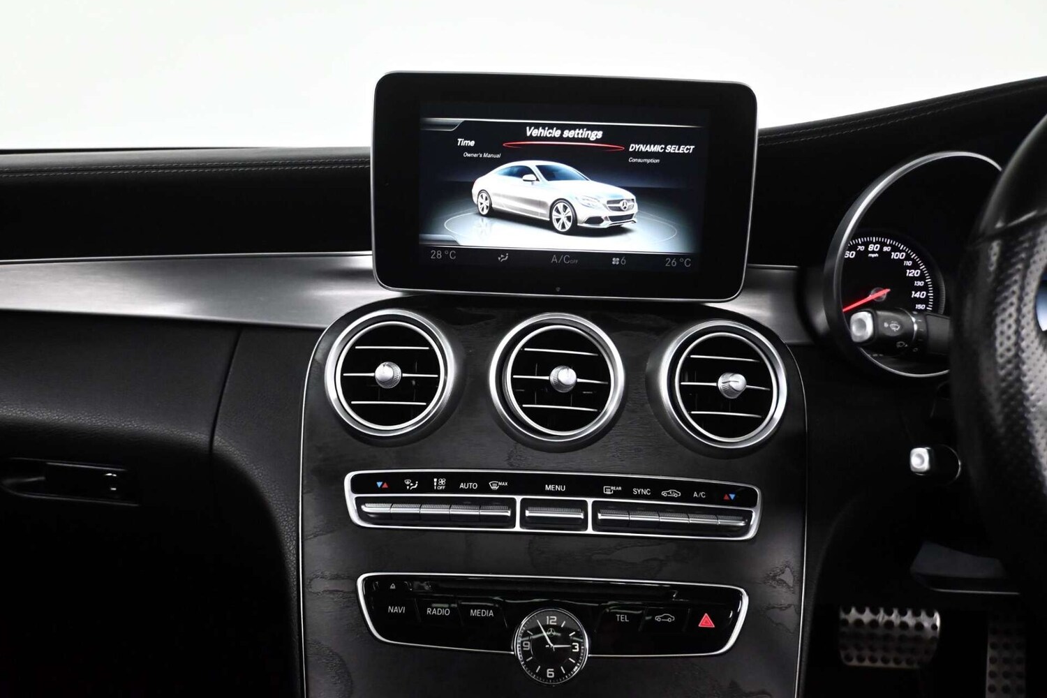 Used Mercedes-Benz C Class 2015 for sale - 77729045: Photo 18