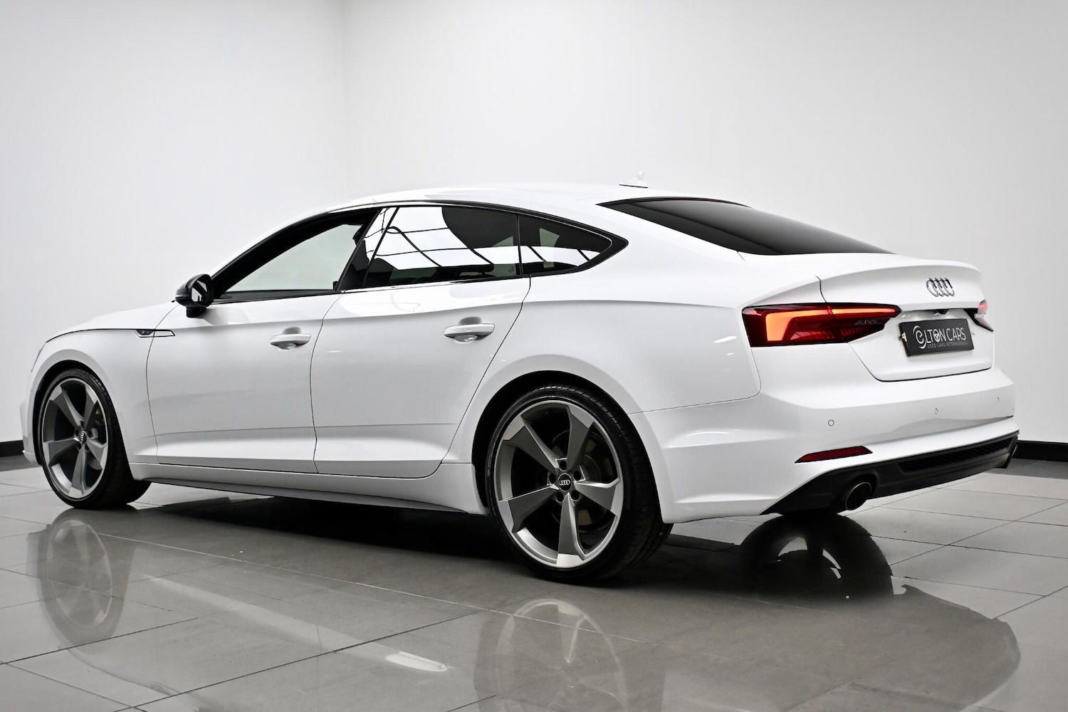Used Audi A5 2019 for sale - 76689256: Photo 10