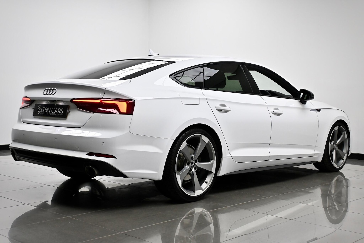 Used Audi A5 2019 for sale - 76689256: Photo 12
