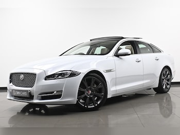 Used Jaguar XJ 2016 for sale - 76239116: Photo 2