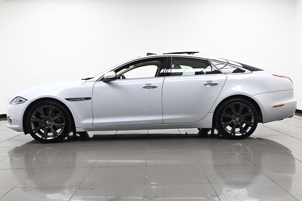 Used Jaguar XJ 2016 for sale - 76239116: Photo 5