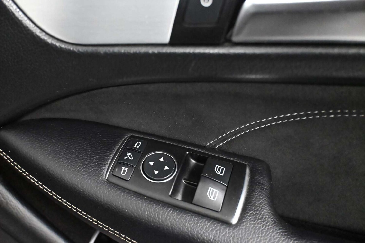 Used Mercedes-Benz C Class 2014 for sale - 77729049: Photo 21