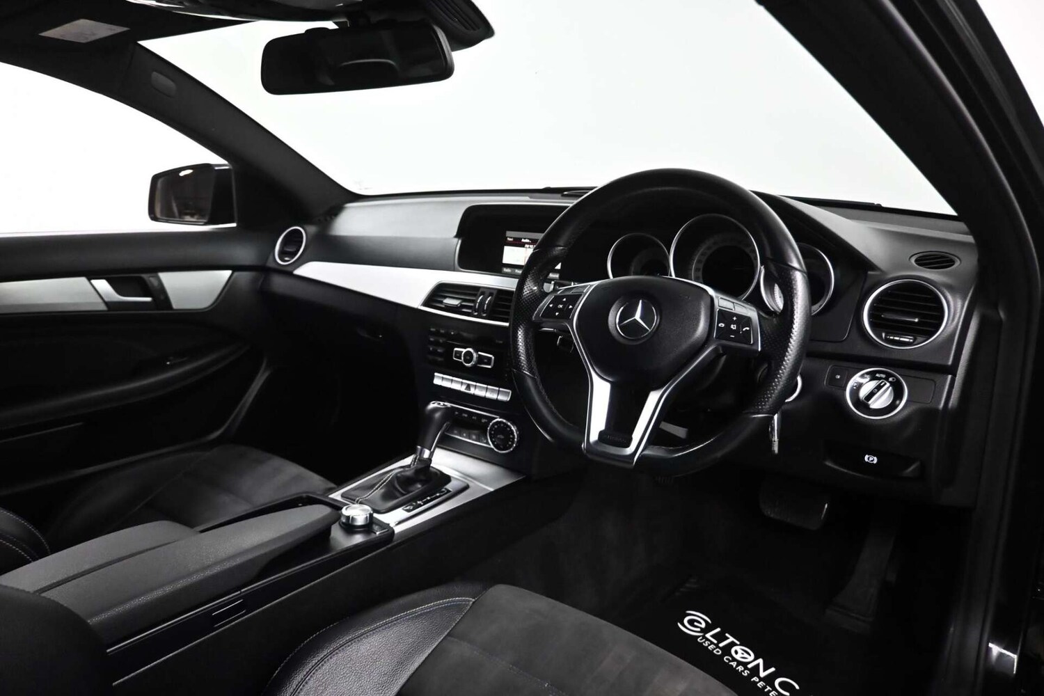 Used Mercedes-Benz C Class 2014 for sale - 77729049: Photo 22