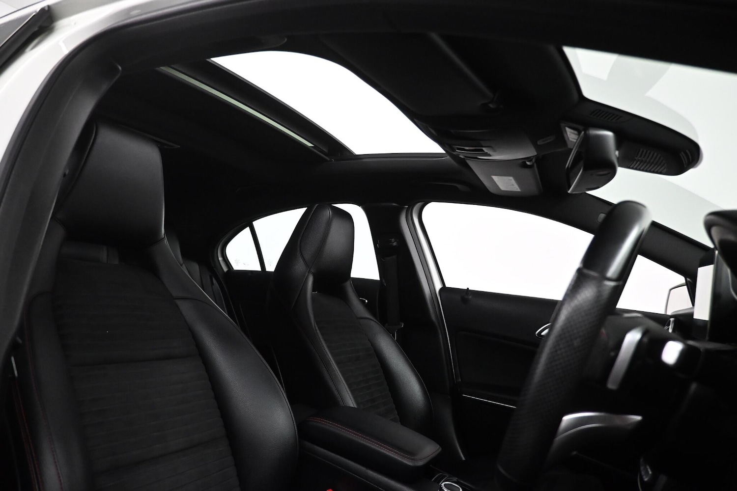 Used Mercedes-Benz A-Class 2017 for sale - 77970090: Photo 16