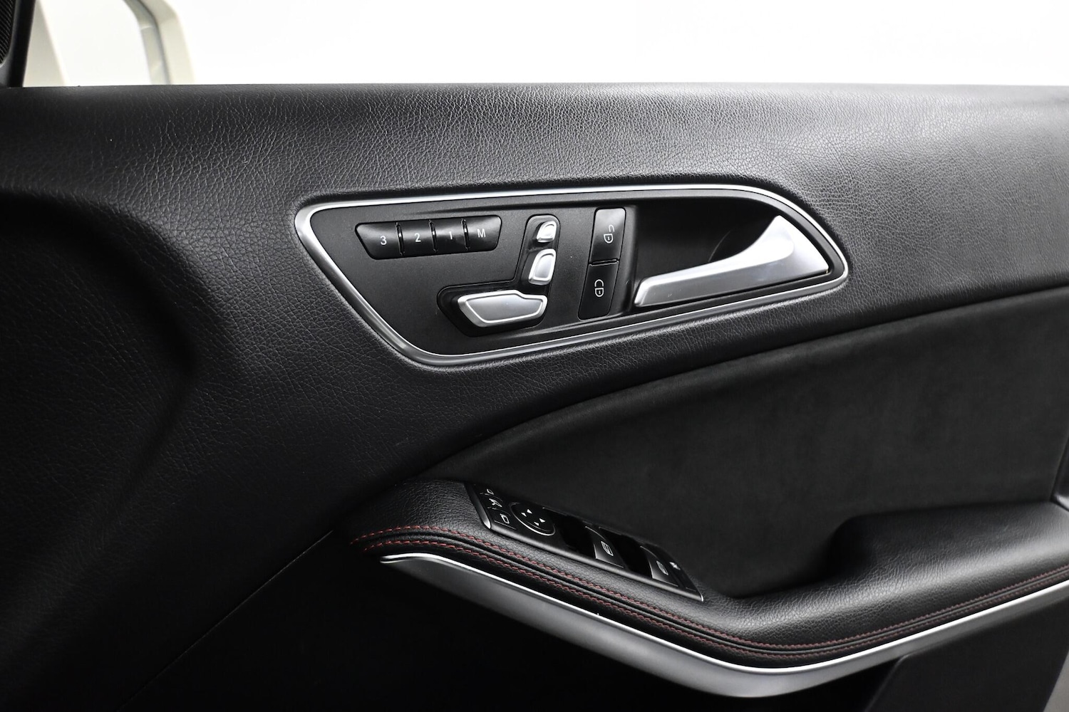 Used Mercedes-Benz A-Class 2017 for sale - 77970090: Photo 25