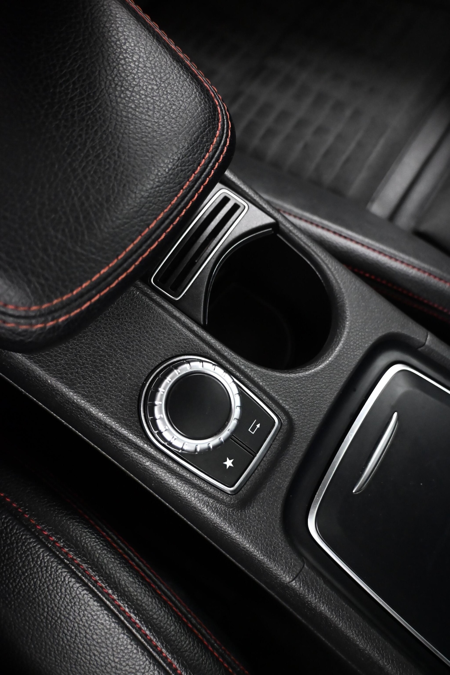 Used Mercedes-Benz A-Class 2017 for sale - 77970090: Photo 26