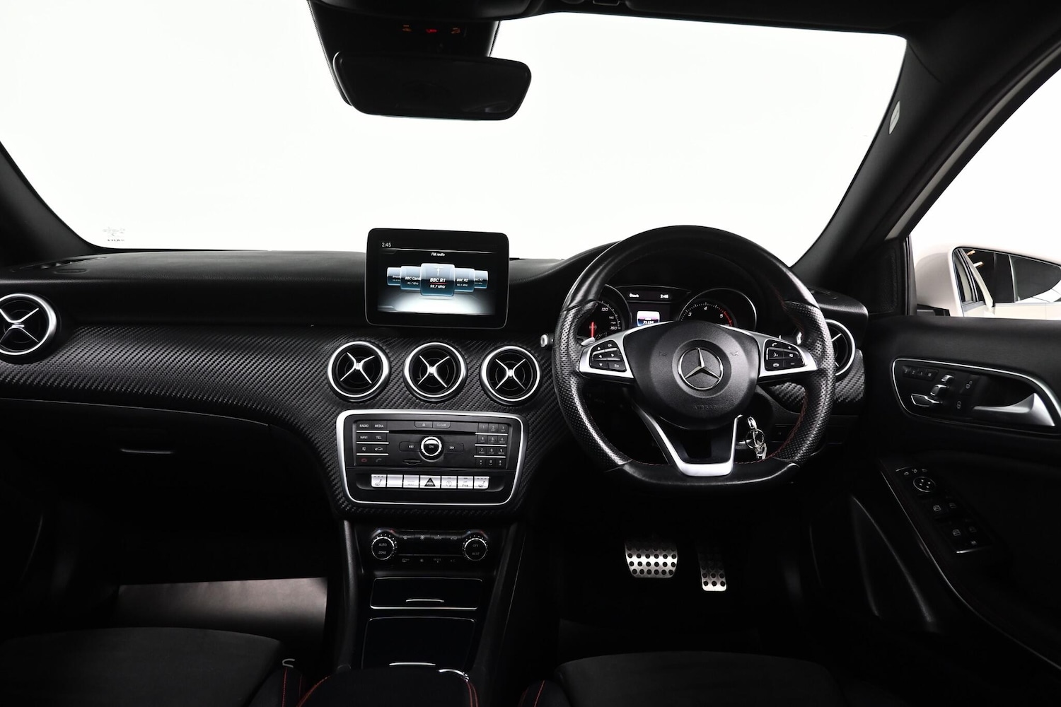 Used Mercedes-Benz A-Class 2017 for sale - 77970090: Photo 28