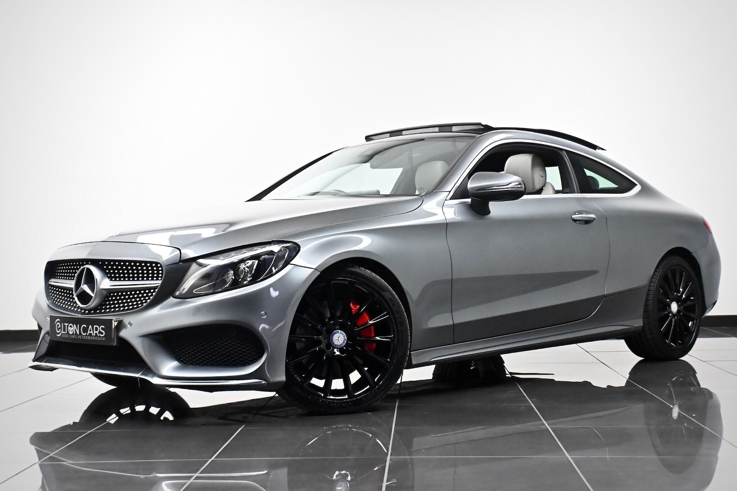 Used Mercedes-Benz C Class 2016 for sale - 77074541: Photo 2