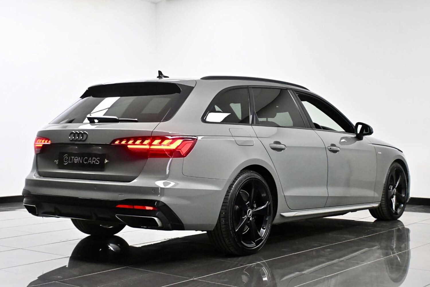 Used Audi A4 Avant 2021 for sale - 77729065: Photo 14