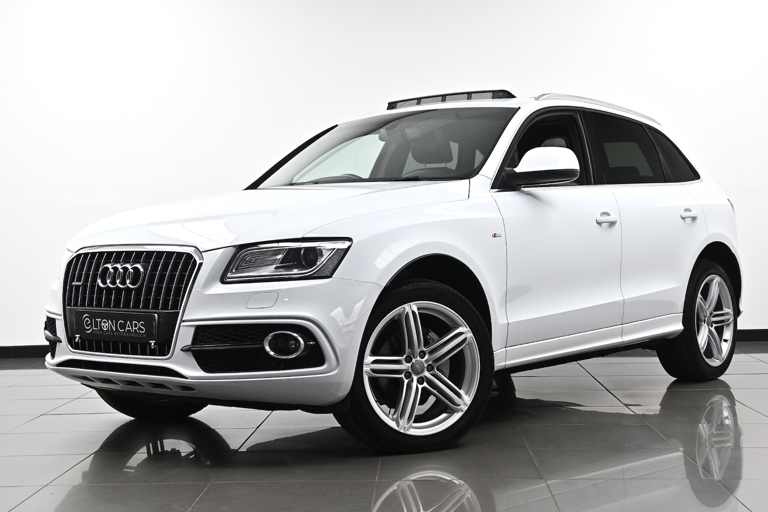 Used Audi Q5 2013 for sale - 76538060: Photo 2