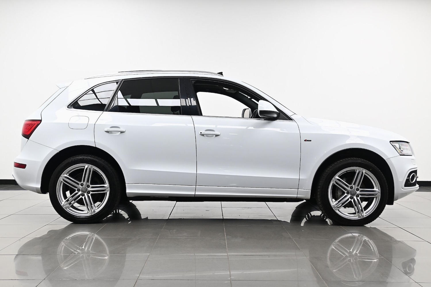 Used Audi Q5 2013 for sale - 76538060: Photo 4