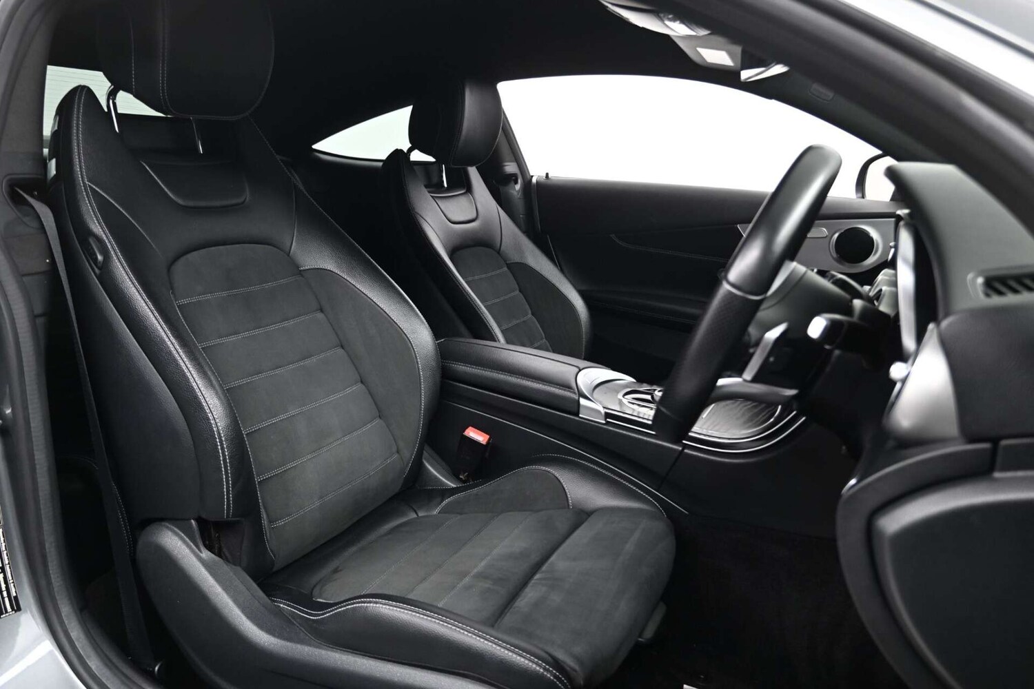 Used Mercedes-Benz C Class 2019 for sale - 77729050: Photo 15