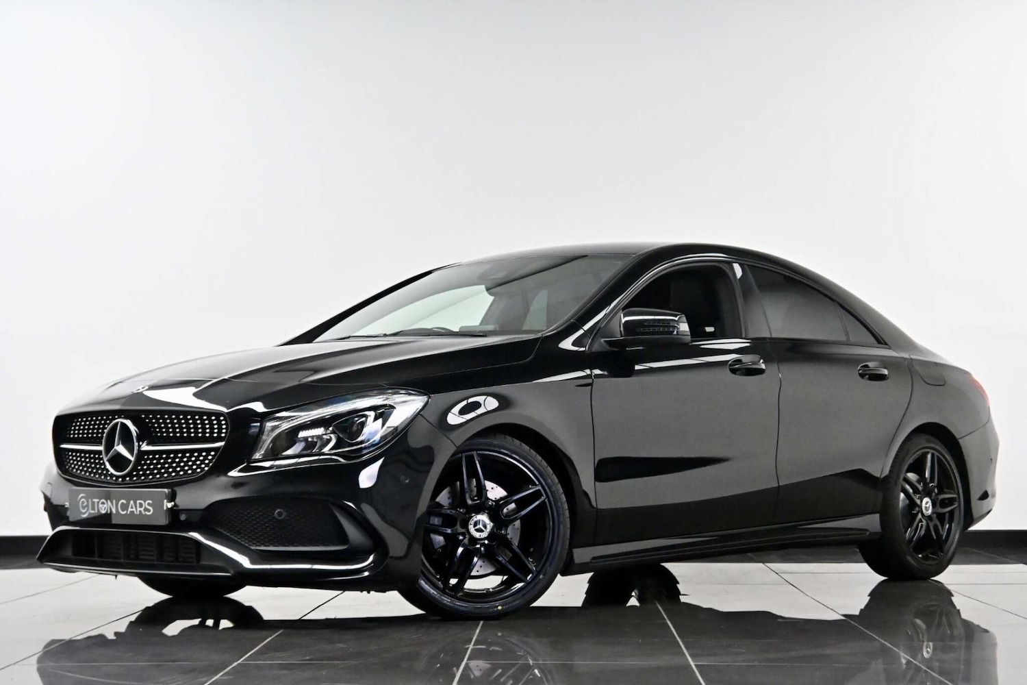 Used Mercedes-Benz CLA 2018 for sale - 77729062: Photo 2