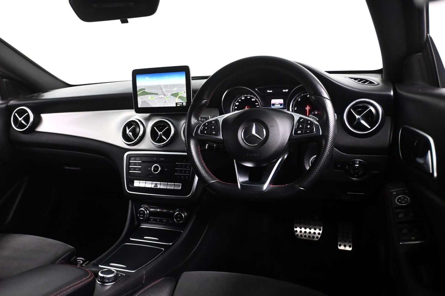 Used Mercedes-Benz CLA 2018 for sale - 77729062: Photo 20