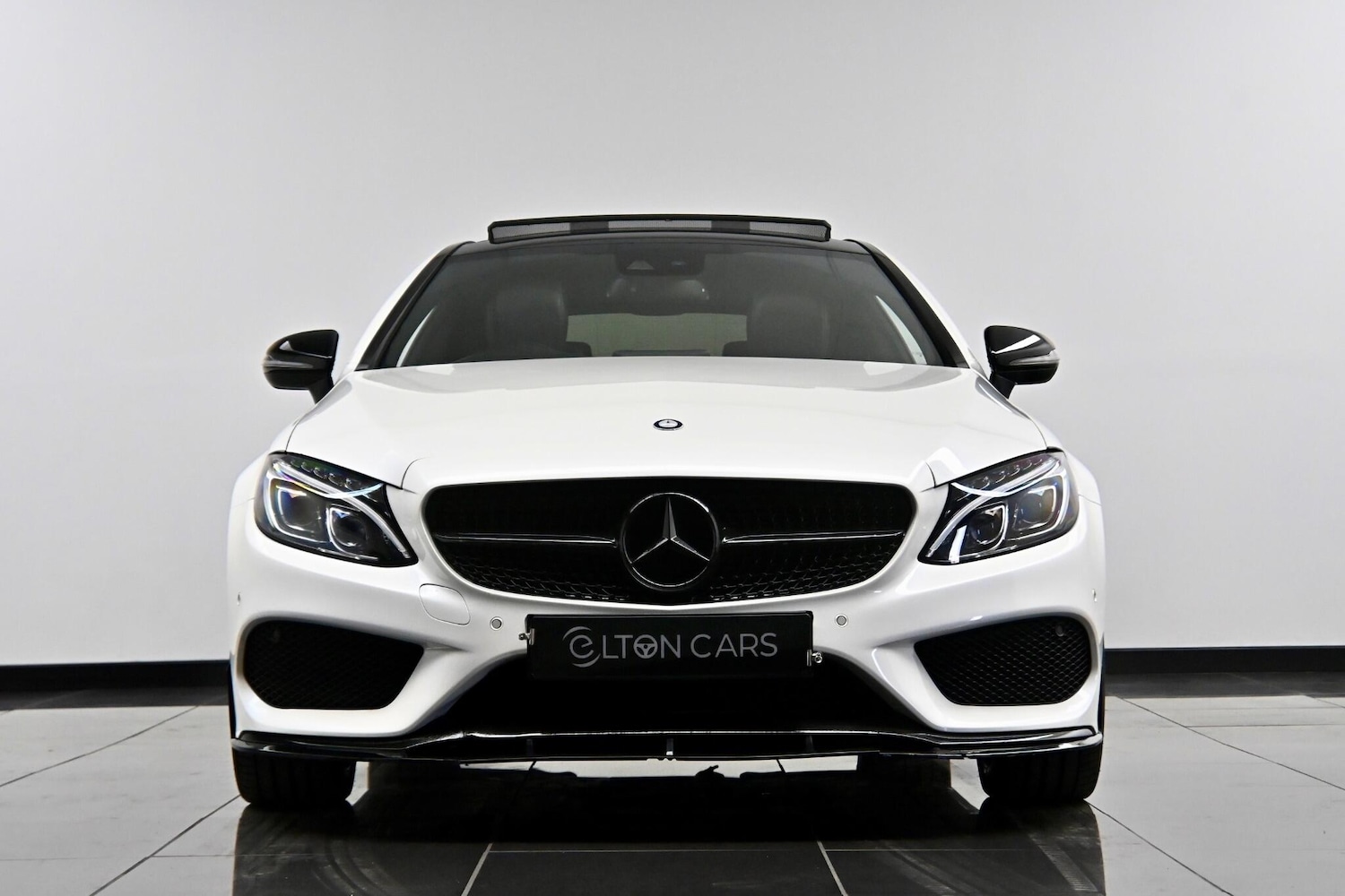 Used Mercedes-Benz C Class 2015 for sale - 77683127: Photo 3