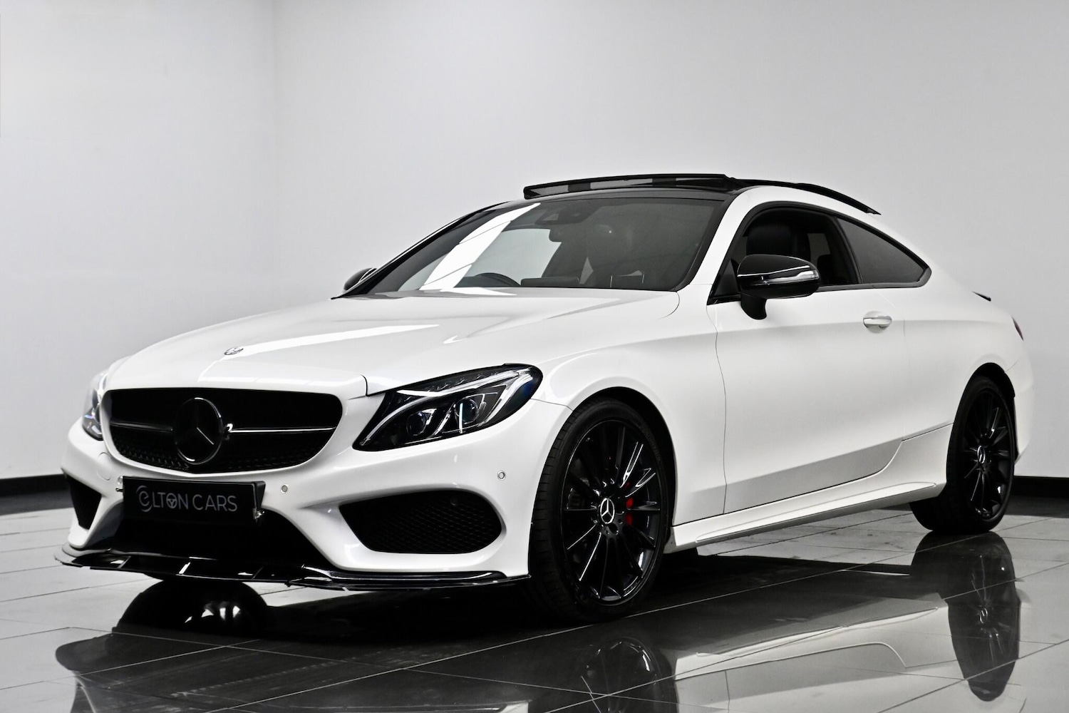 Used Mercedes-Benz C Class 2015 for sale - 77683127: Photo 8