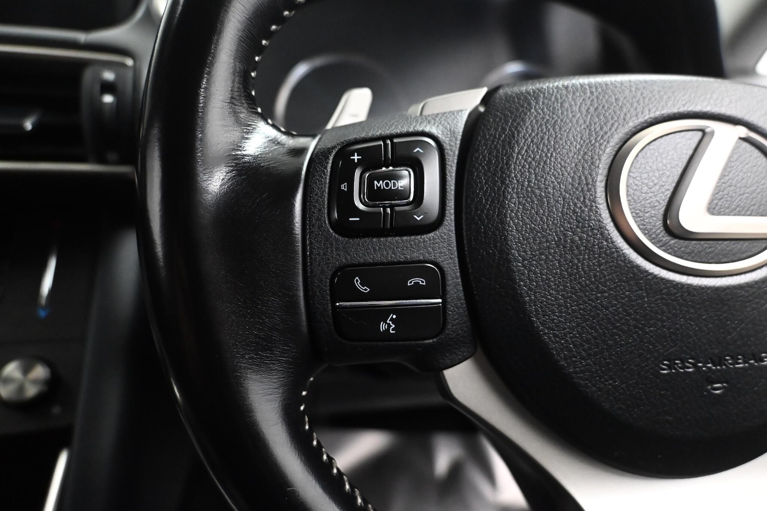 Used Lexus IS 2019 for sale - 76801257: Photo 26