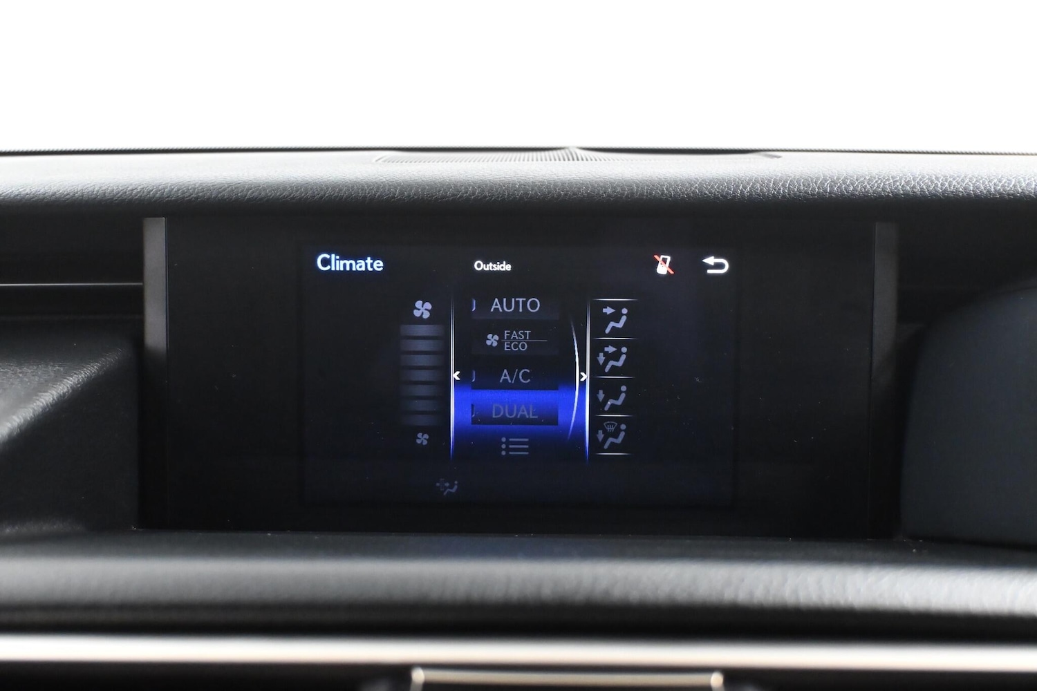 Used Lexus IS 2019 for sale - 76801257: Photo 28