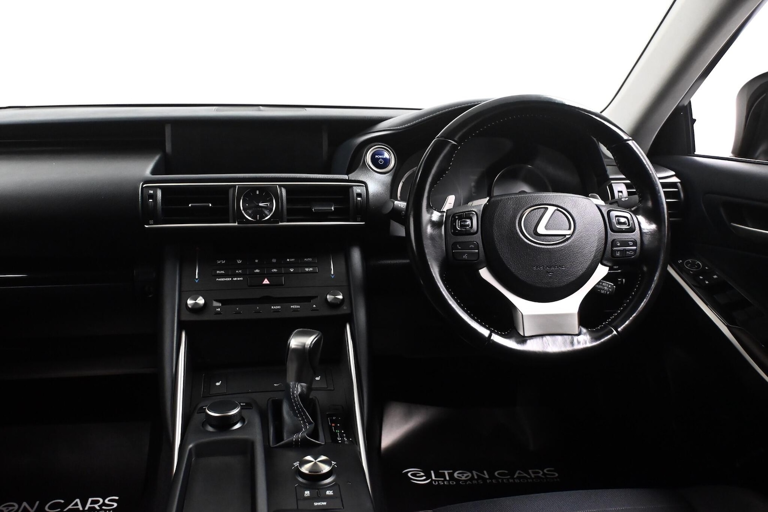 Used Lexus IS 2019 for sale - 76801257: Photo 32