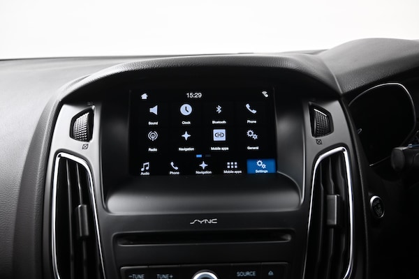 Used Ford Focus 2017 for sale - 76294886: Photo 15