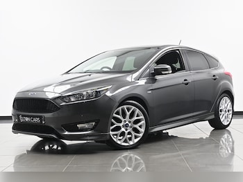 Used Ford Focus 2017 for sale - 76294886: Photo 2