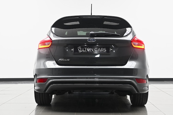 Used Ford Focus 2017 for sale - 76294886: Photo 6