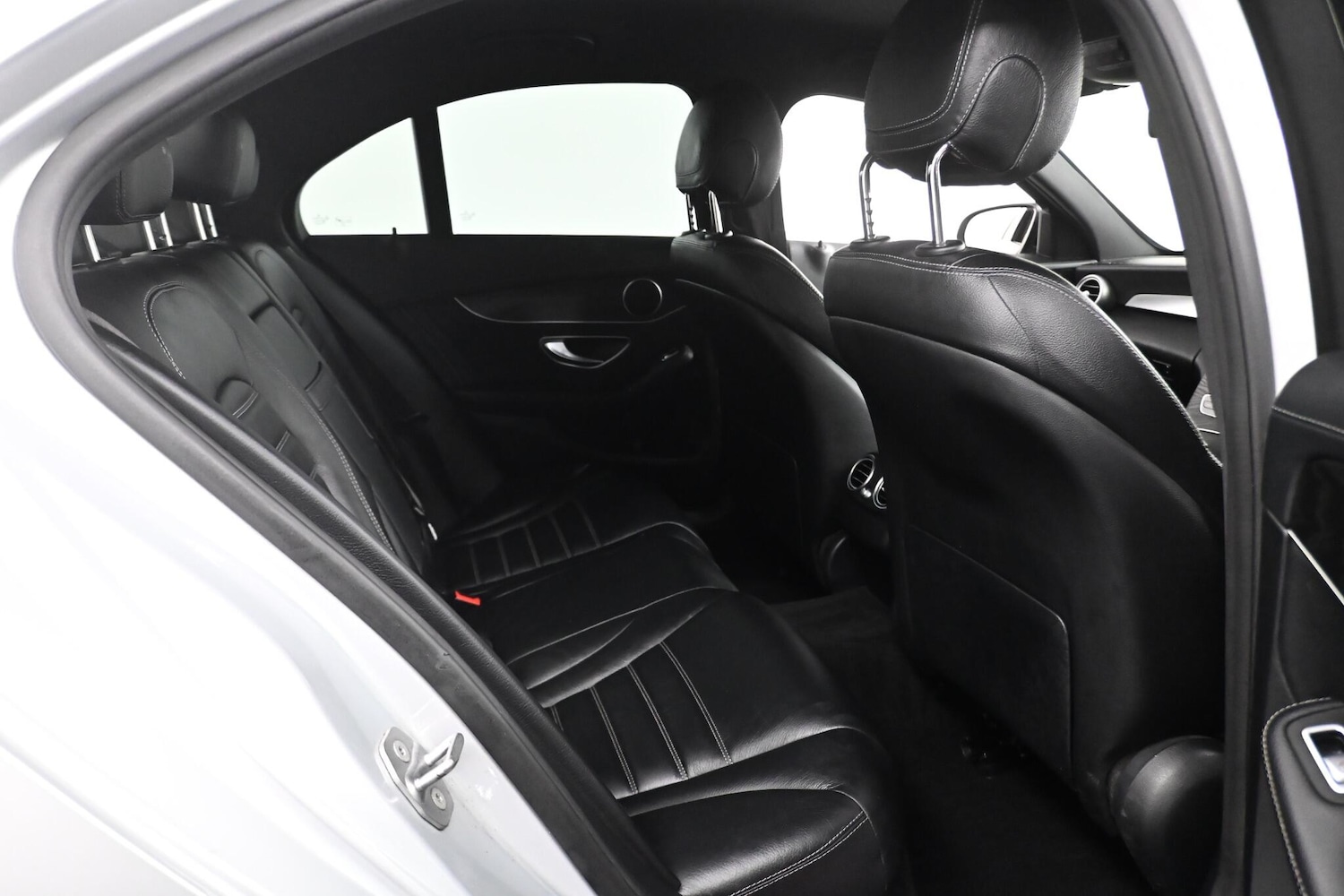 Used Mercedes-Benz C Class 2020 for sale - 77215841: Photo 16