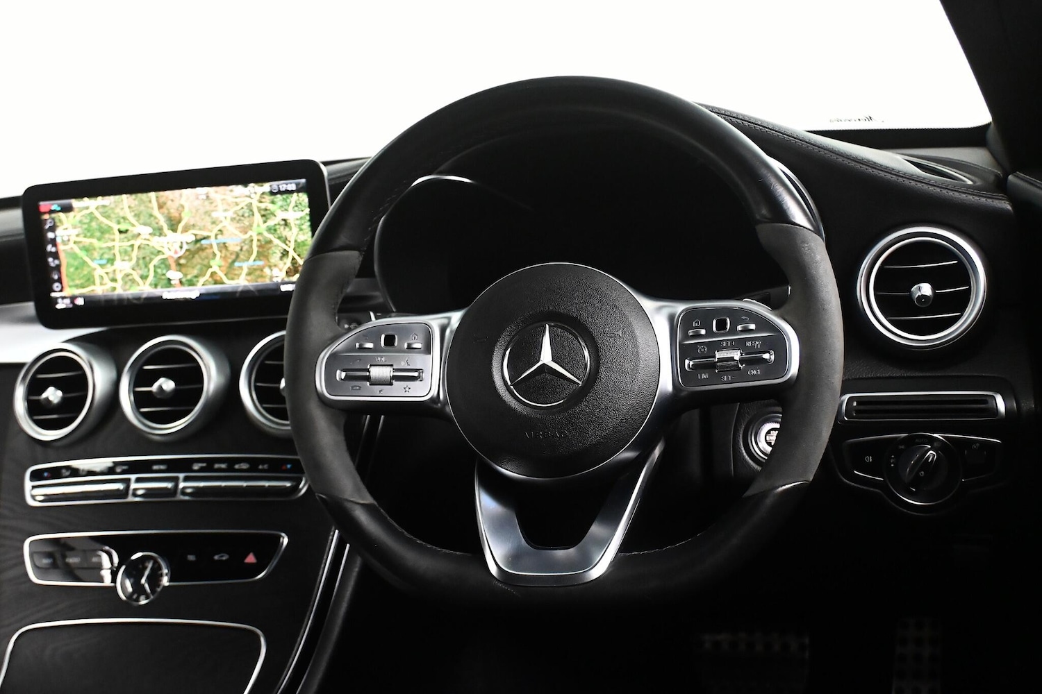 Used Mercedes-Benz C Class 2020 for sale - 77215841: Photo 20