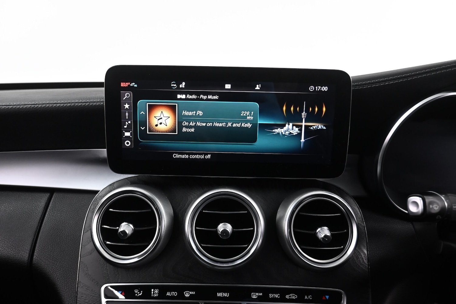 Used Mercedes-Benz C Class 2020 for sale - 77215841: Photo 24