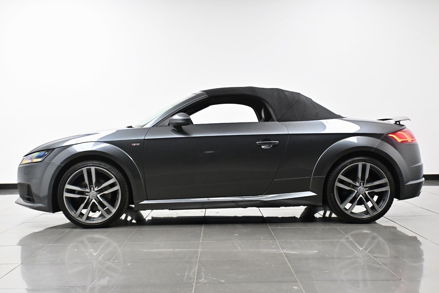 Used Audi TT 2016 for sale - 76936283: Photo 10