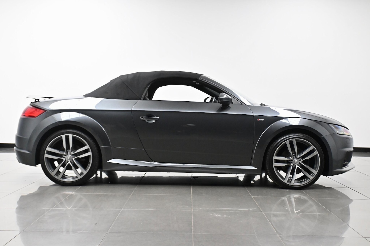 Used Audi TT 2016 for sale - 76936283: Photo 9