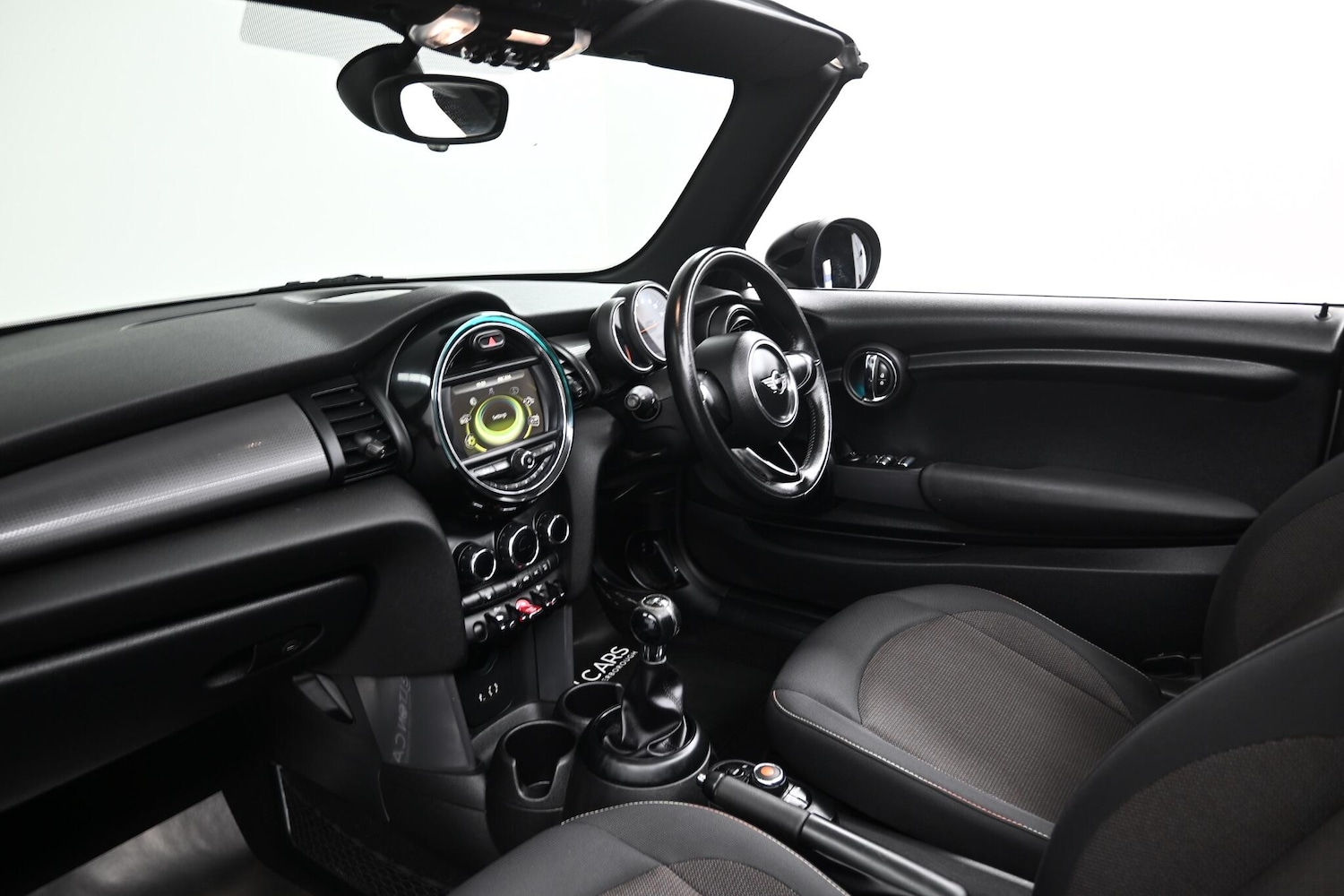 Used MINI Convertible 2017 for sale - 77970600: Photo 21