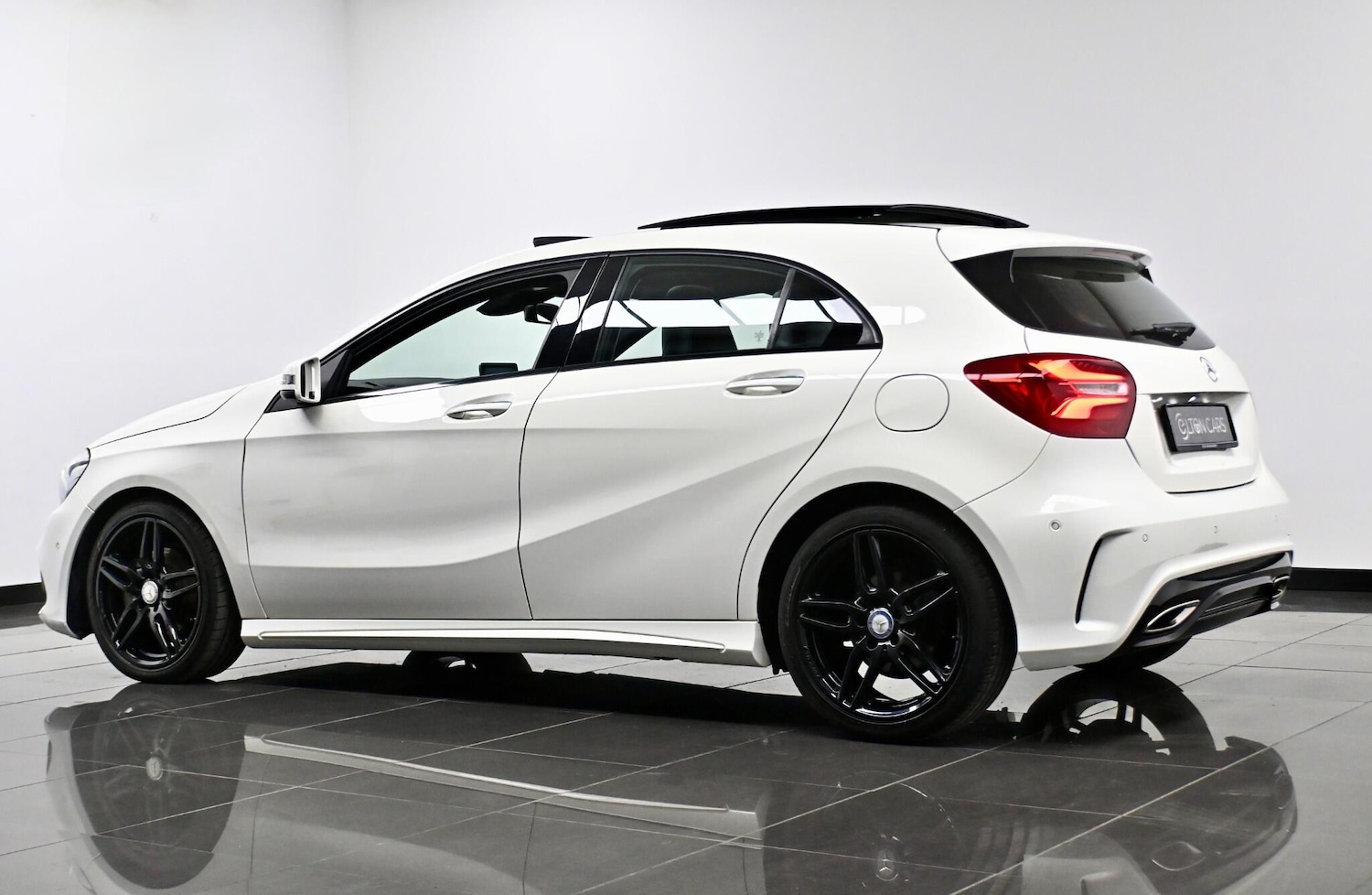 Used Mercedes-Benz A-Class 2016 for sale - 77550455: Photo 8