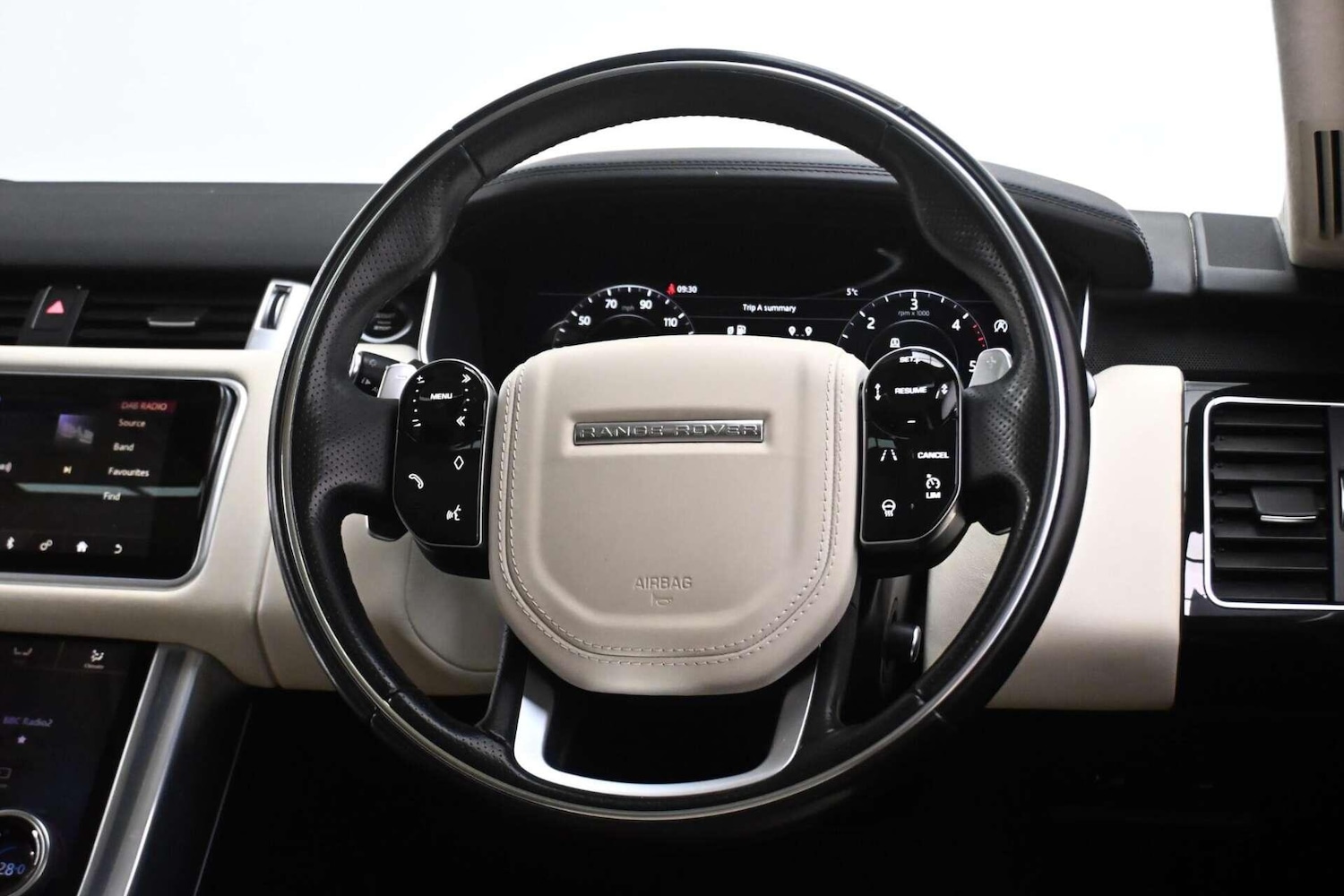 Used Land Rover Range Rover Sport 2018 for sale - 77774471: Photo 14