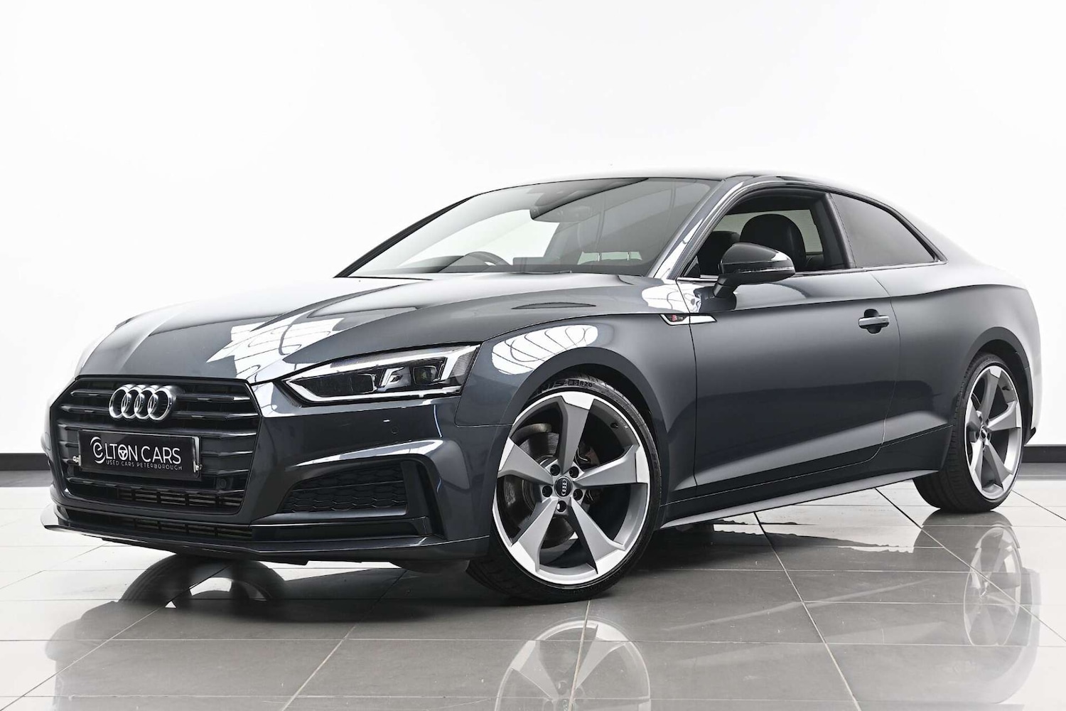 Used Audi A5 2019 for sale - 77729091: Photo 2