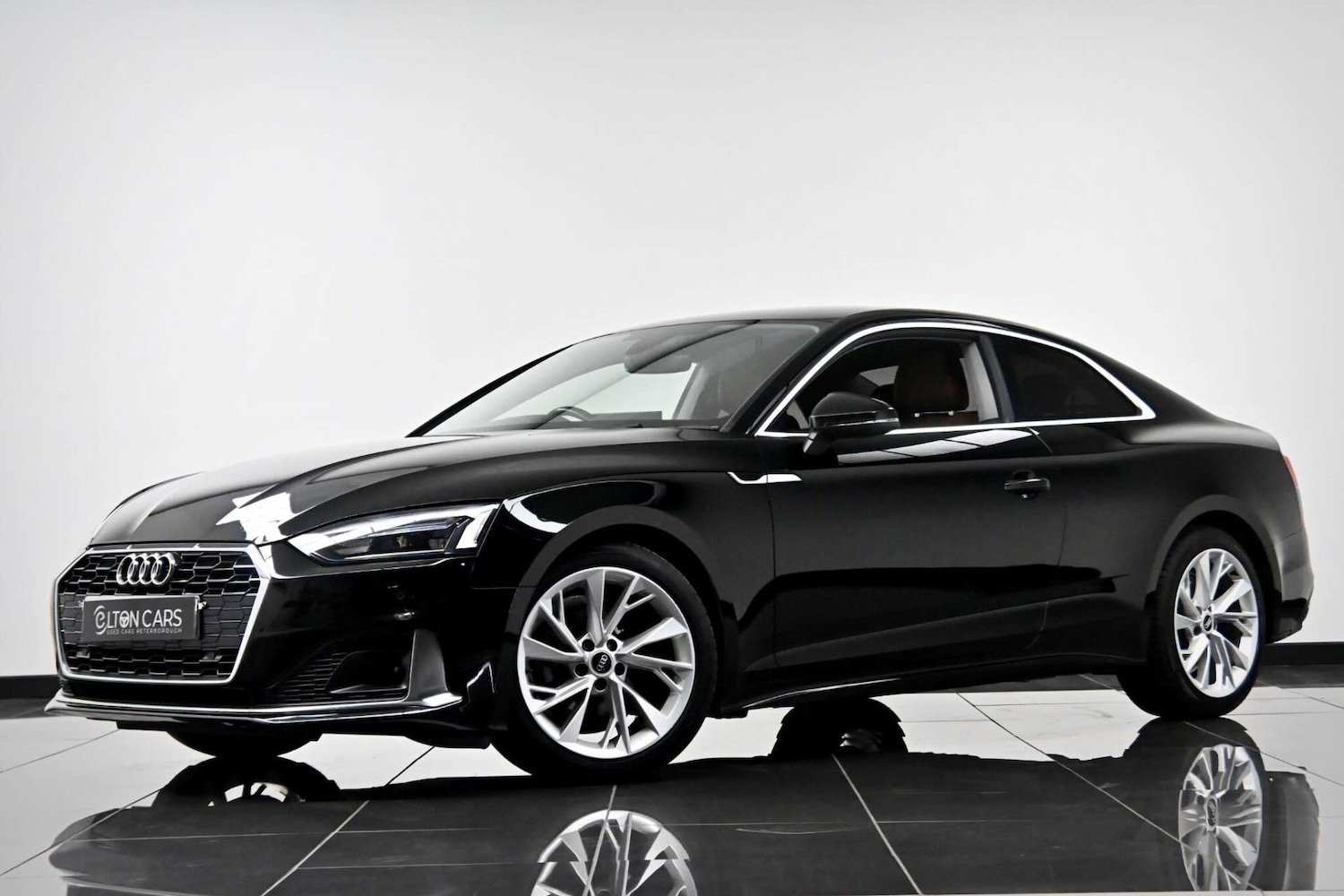 Used Audi A5 2021 for sale - 77729093: Photo 2