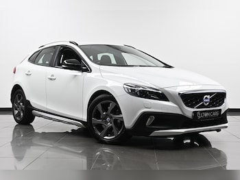 2016 (16) - D2 [120] Cross Country Lux 5dr Geartronic