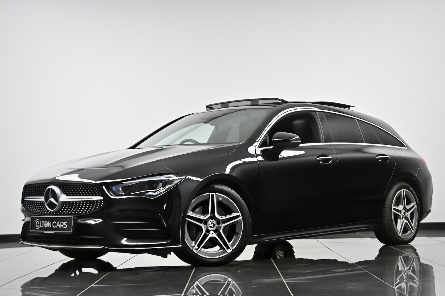 Used Mercedes-Benz CLA for sale - 77823896: Photo 2