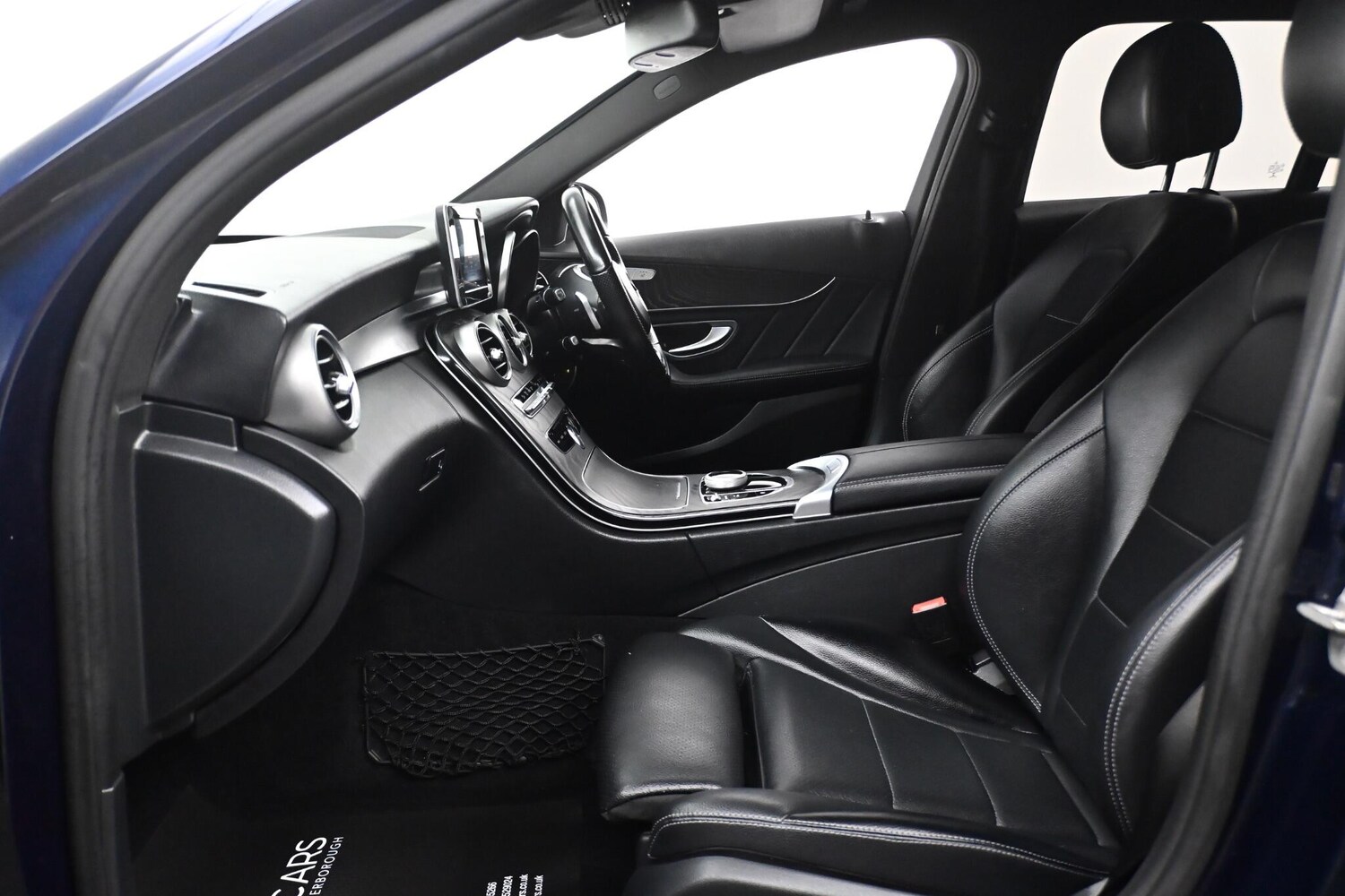 Used Mercedes-Benz C Class 2018 for sale - 76865737: Photo 12