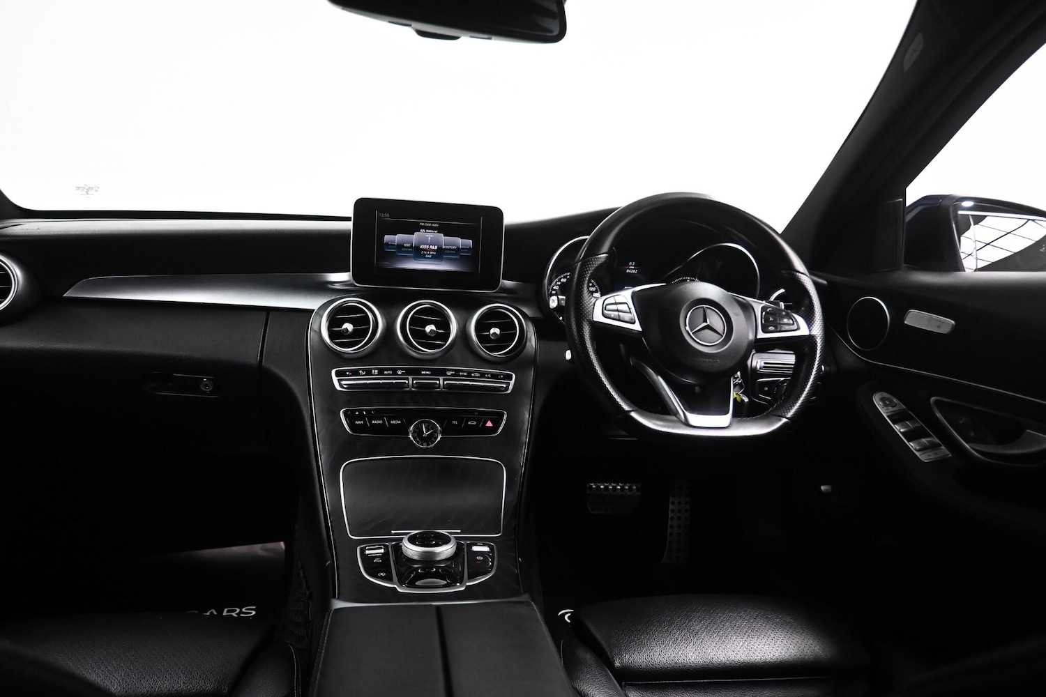 Used Mercedes-Benz C Class 2018 for sale - 76865737: Photo 26